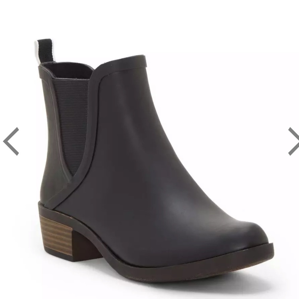 Lucky rain booties